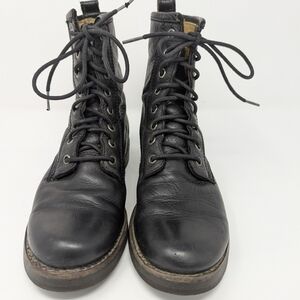 Frye Veronica combat boot size 5.5
